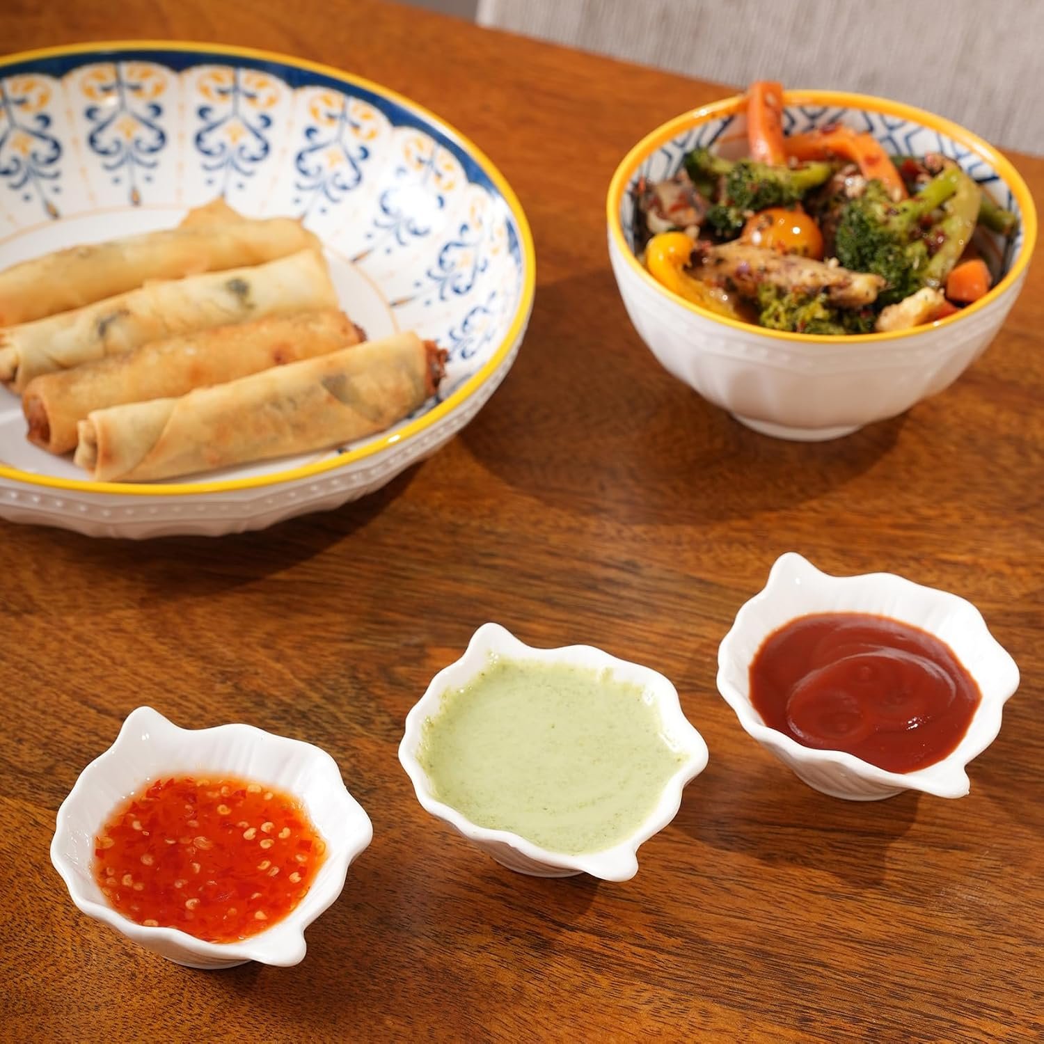 HOME 360 Premium White Ceramic Dip Bowl Set of 3 | Wavy Square Mini Dishes & Condiment Serving Bowls | Elegant Pinch Bowls for Ketchup, Salsa, Chutney & DIps (3, Leaf DIp Bowls)